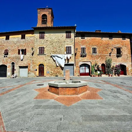 Romantic Escape In Tuscan Holiday home