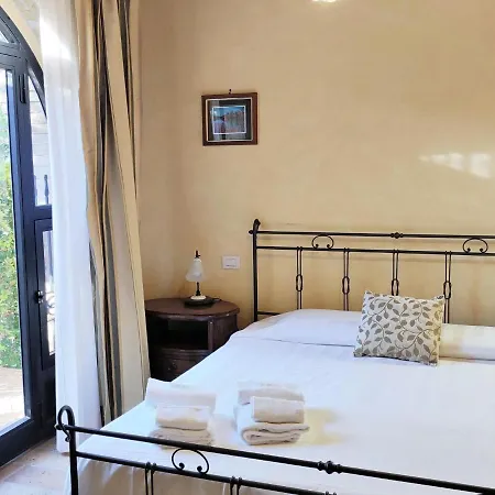 Romantic Escape In Tuscan Holiday home